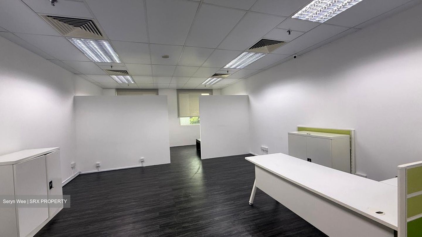 Burlington Square (D7), Office #569614691